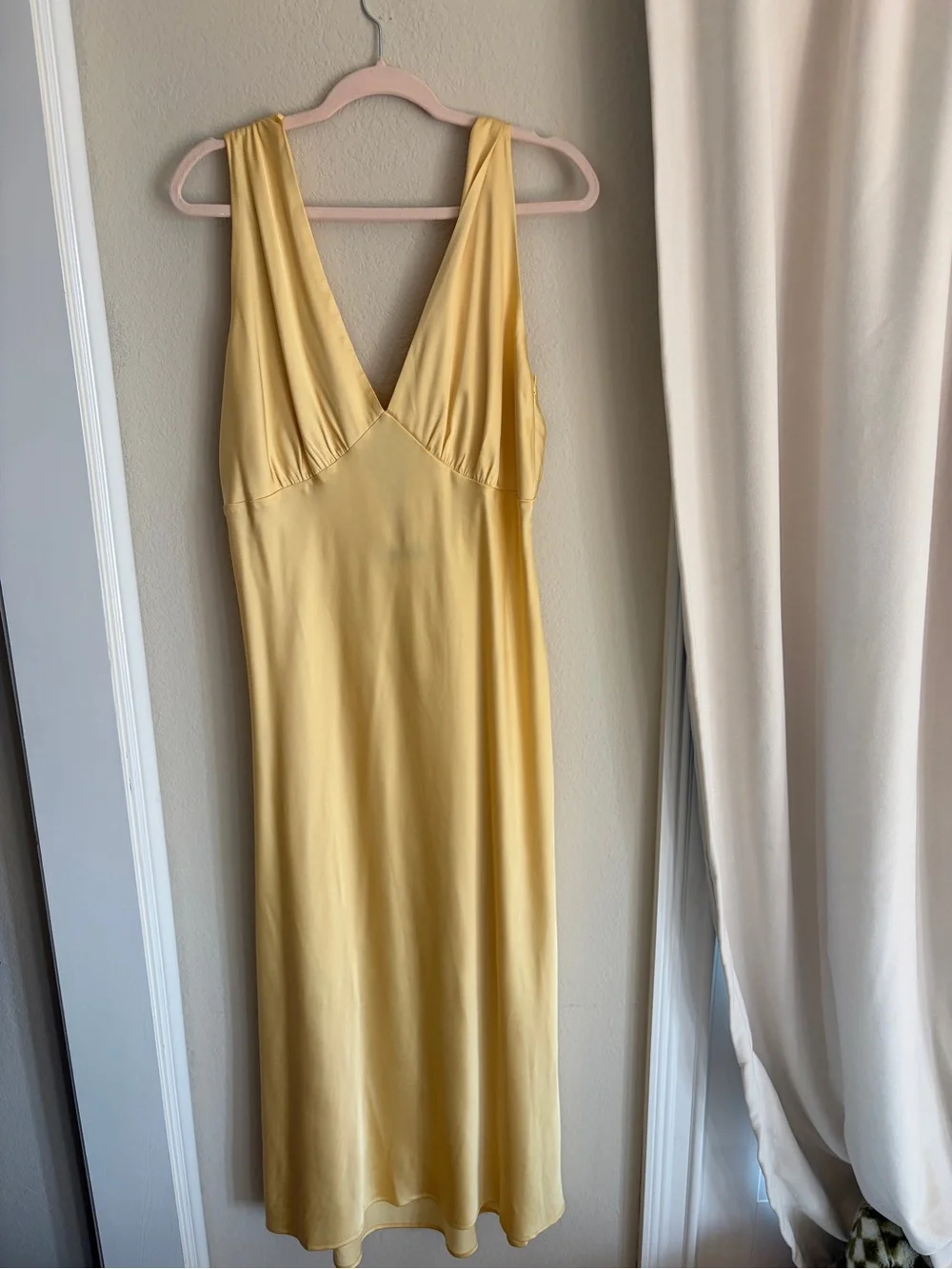 Abercrombie plunge cowl back maxi dress